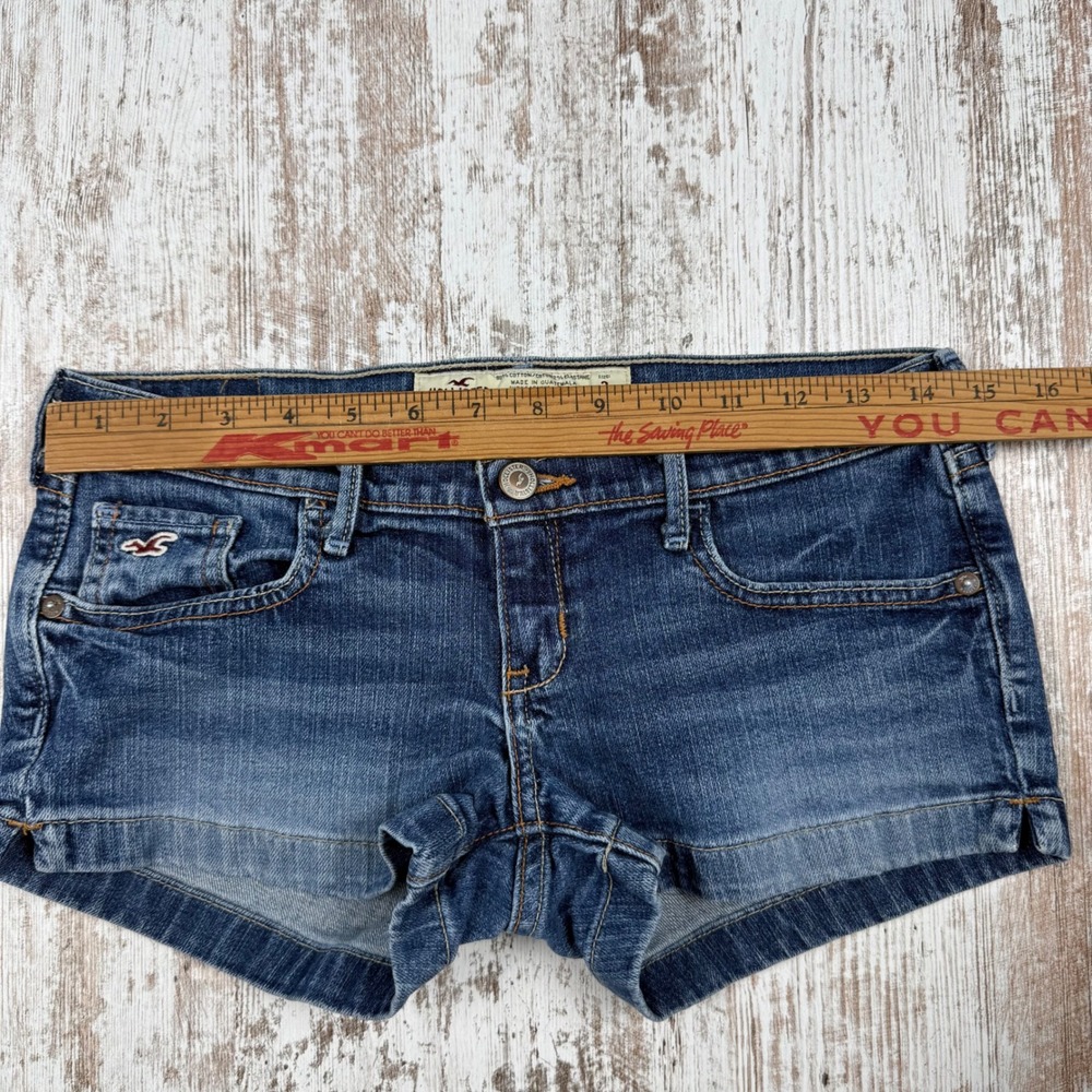 VTG Y2K Hollister Ultra Low Rise Denim Mini Micro Shorts Stretch Size 3 Mallcore - Picture 6 of 8